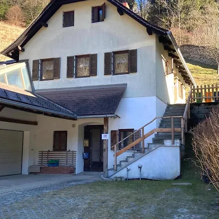 Almenland Holiday home *